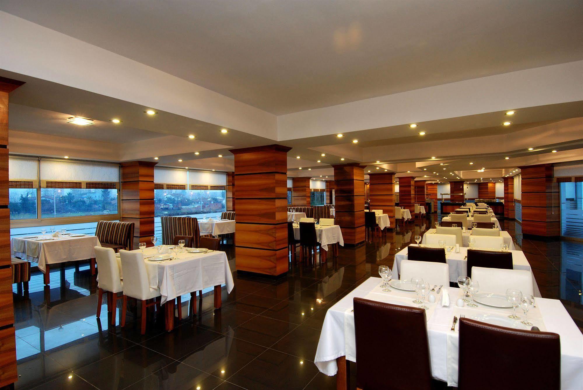 Han Hotel Antalya Buitenkant foto
