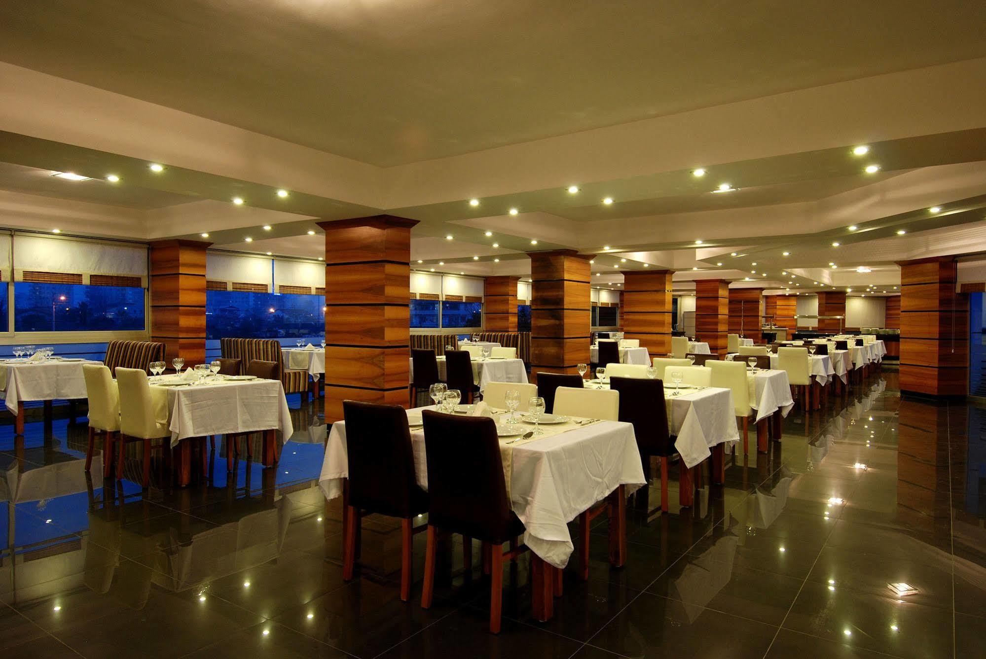 Han Hotel Antalya Buitenkant foto