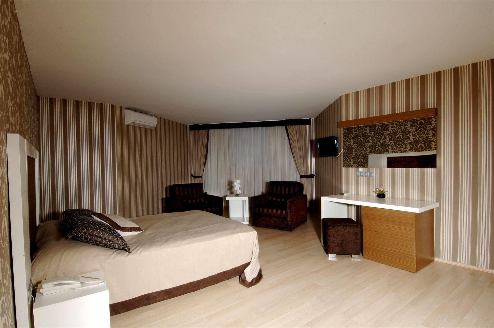 Han Hotel Antalya Buitenkant foto