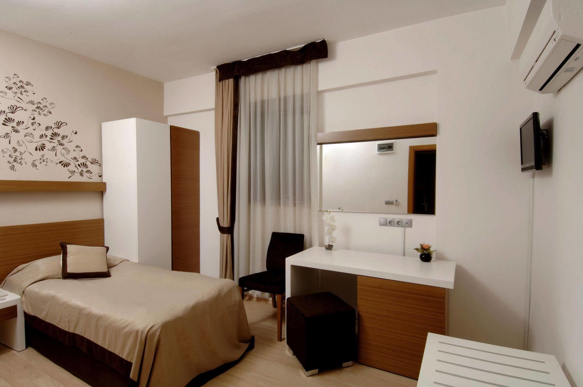 Han Hotel Antalya Buitenkant foto