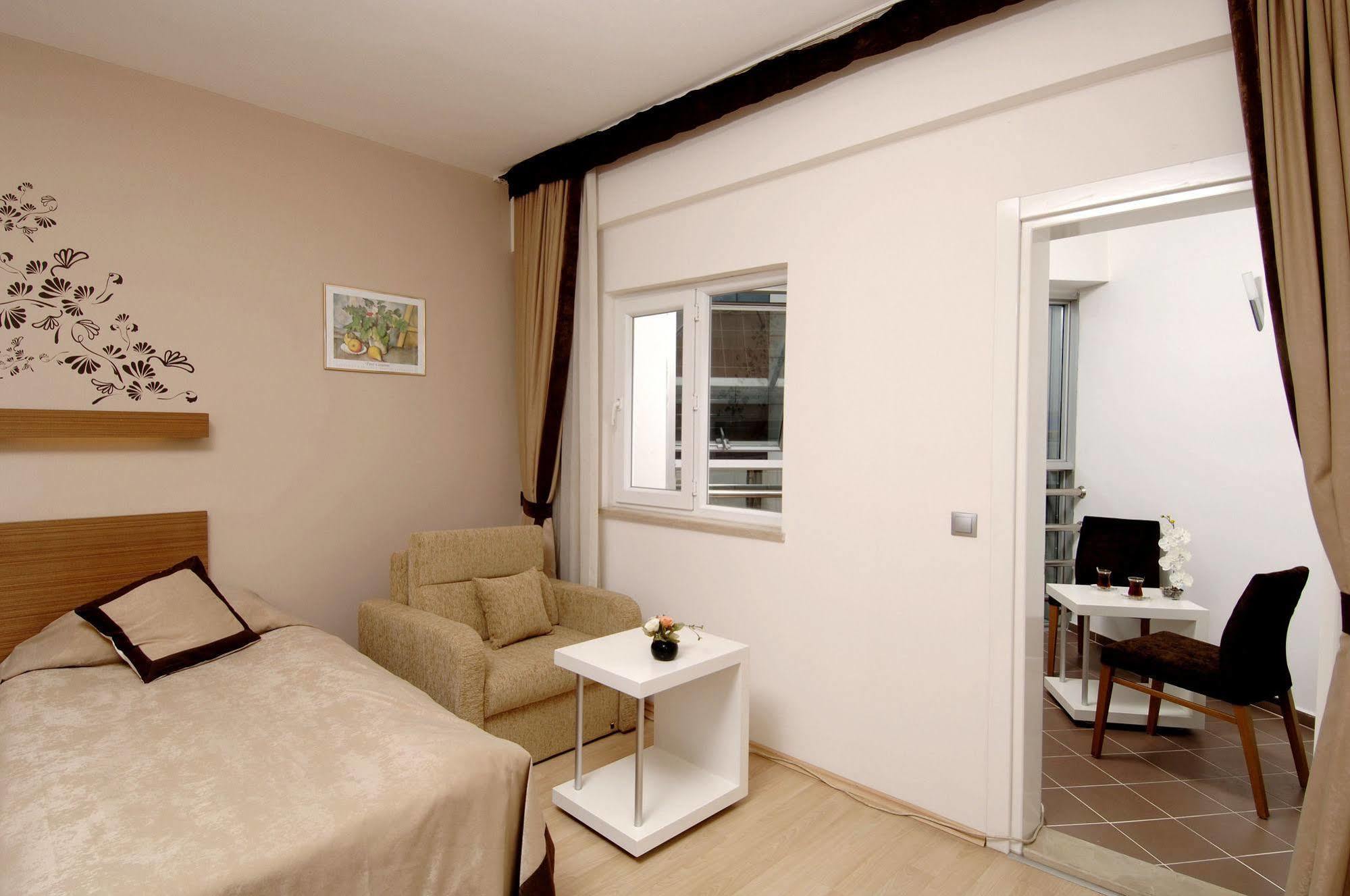 Han Hotel Antalya Buitenkant foto