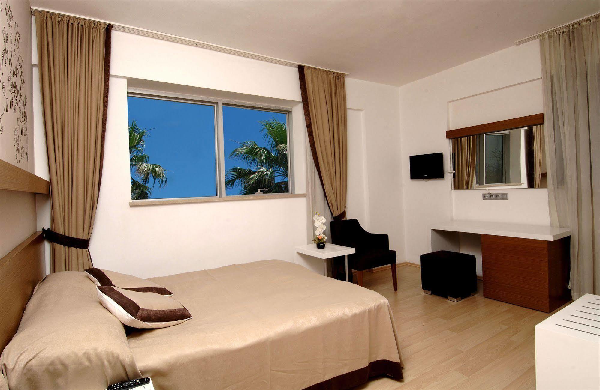 Han Hotel Antalya Buitenkant foto