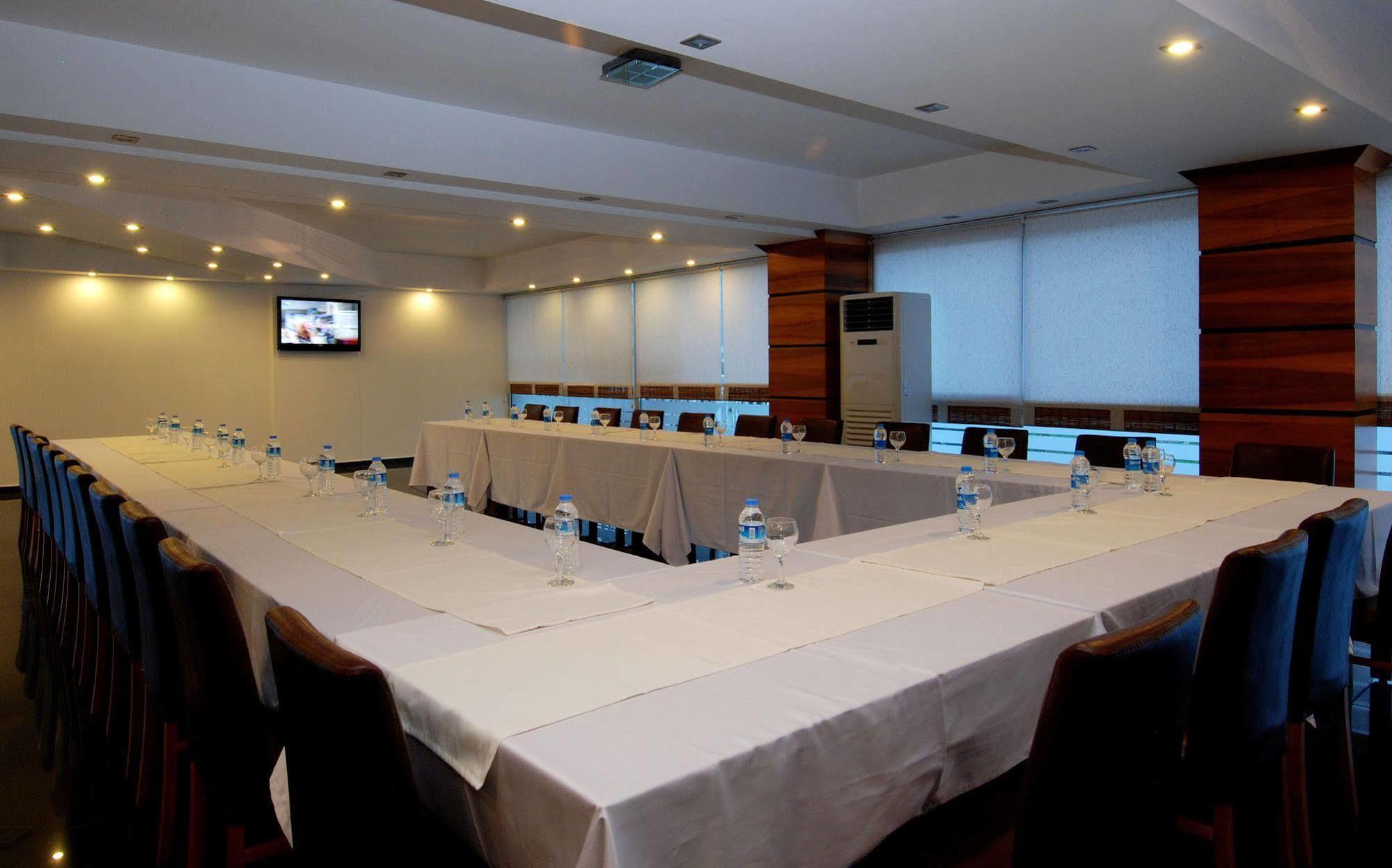 Han Hotel Antalya Buitenkant foto